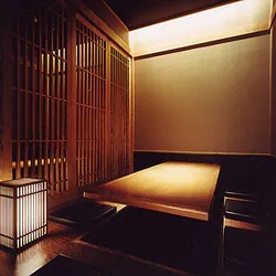 寿司「向月」名古屋市中区錦３－１３－１３　Ⅿワンビル１階